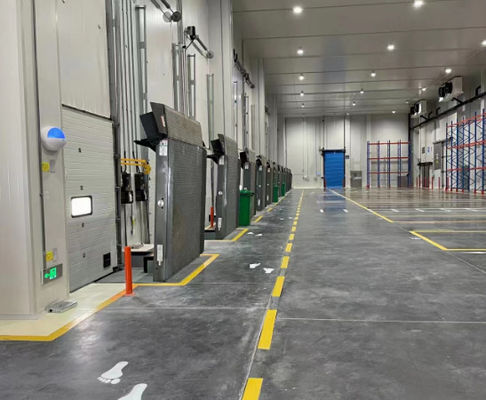 Nivelador de muelle vertical de carga hidráulica para plataformas de almacenamiento en frío