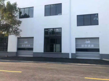 Puertas rápidas industriales de película de PVC Puertas rápidas automotrices de alta velocidad para personas carretillas elevadoras