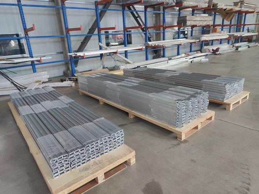 Línea de ensamblaje Puertas de rodadura rápida 0,8 m/s - 1,2 m/s Puertas de persianas de rodillo pequeñas
