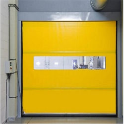 Puertas eficientes de alta velocidad para acceso rápido y control de temperatura