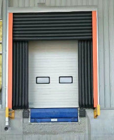 Niveladores de muelle de carga personalizables para carga en almacén Capacidad de carga gris/ 6800kg Dinámica/ 13600kg estática