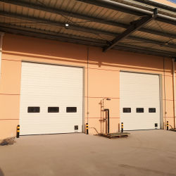 Puertas de garaje o puertas seccionales para almacenes y muelles de carga